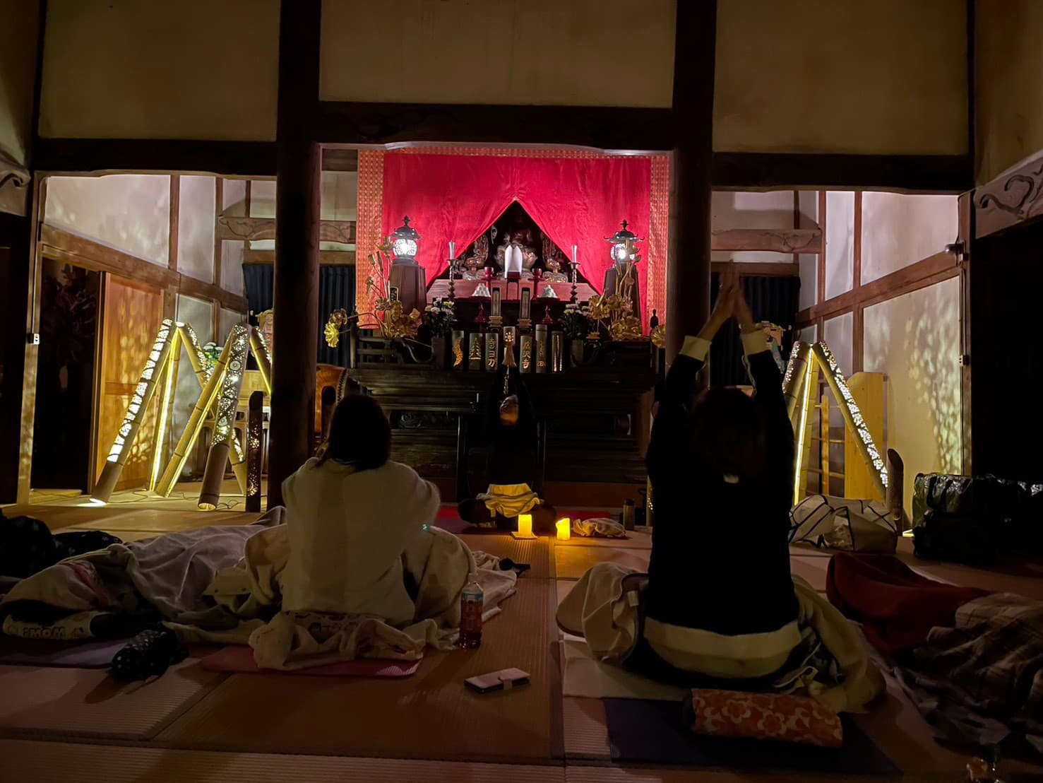 お寺ヨガ